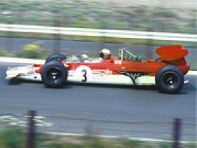 Mario Andretti 1969 auf dem Nürburgring im Lotus 63 4WD